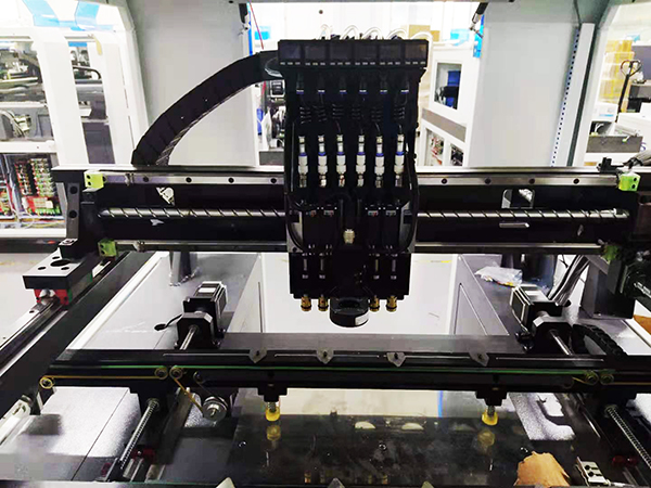 國產貼片機送料系統的工作過程及注意事項