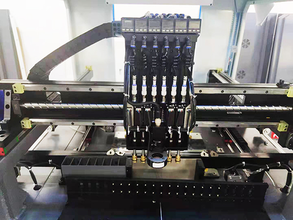 市場(chǎng)上led貼片機(jī)常見種類有哪些