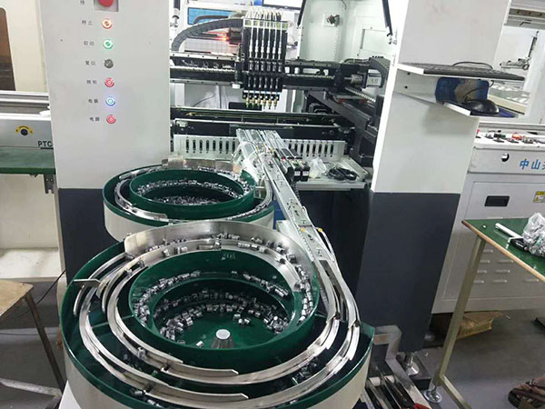 貼片機國產與進口的區別-國產貼片機質量如何