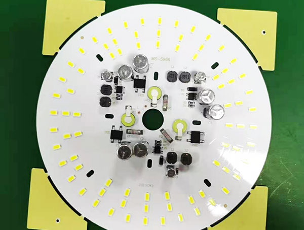 led貼片機吸嘴偏位不良原因